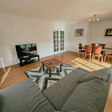 Duplex Avec Jardin - Proche Paris - Disneyland - Rer - *